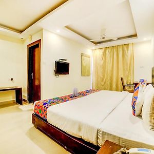 Super Deluxe Room